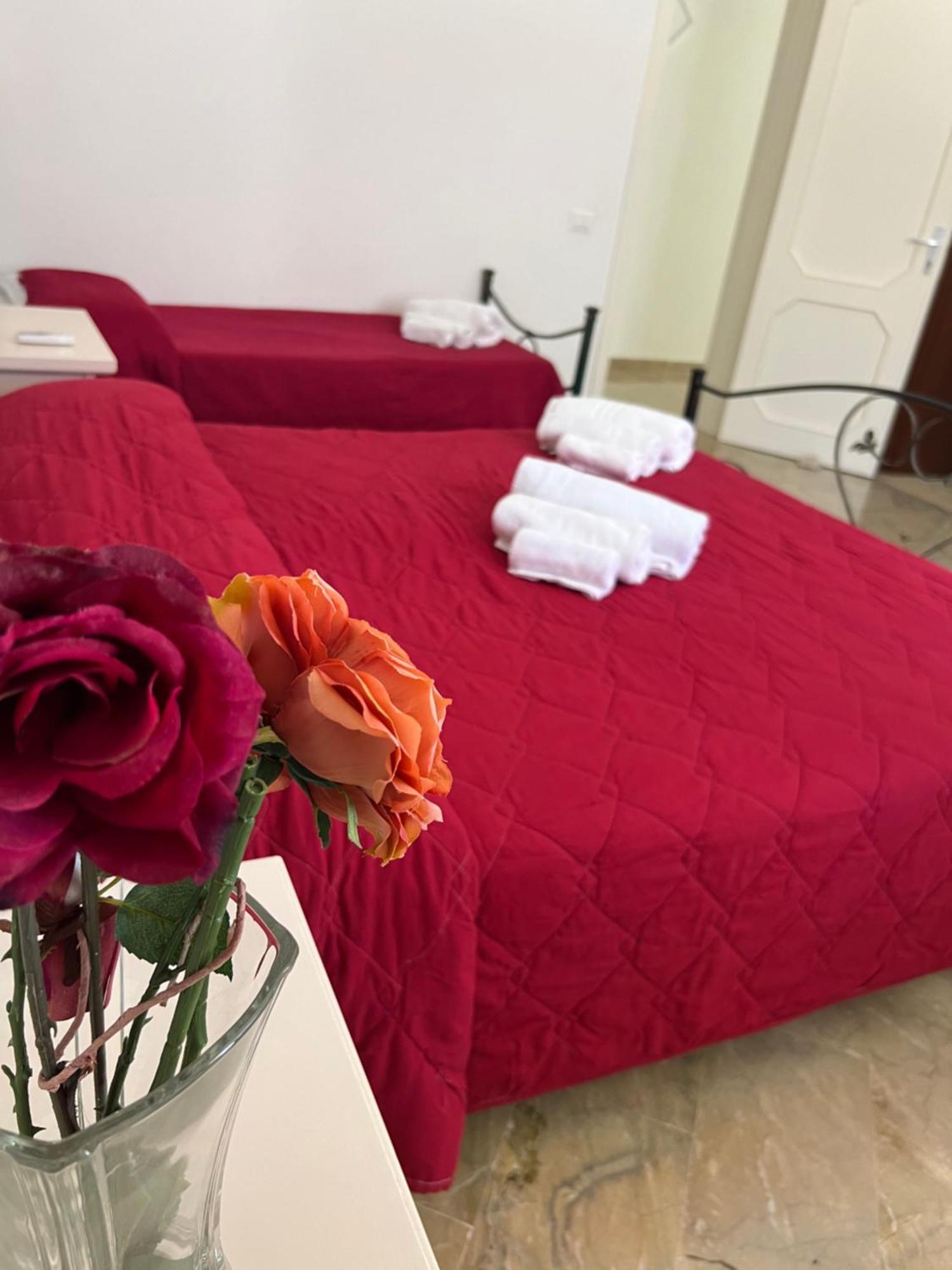 Villa Dolce Vita Rooms カステッルッツォ エクステリア 写真